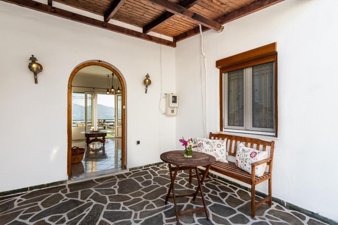 Melisses Sea View House Villa Plaka  Exterior photo